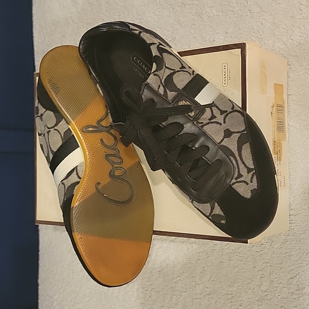 COACH Signature Sneakers BLK/WHT 8.5